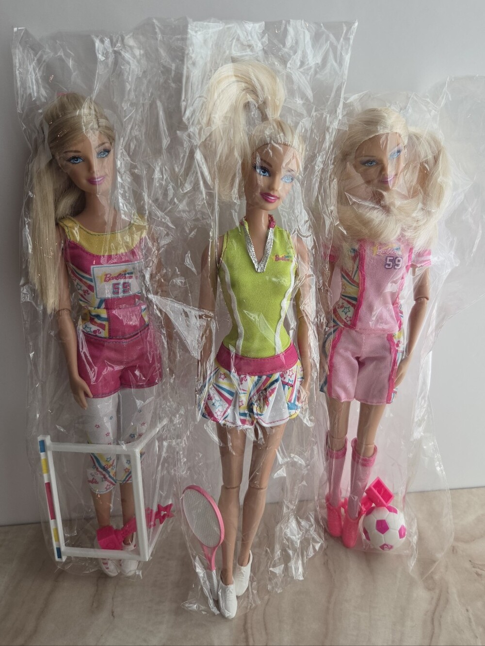 Barbie I Can Be Lot Of Dolls Mattel